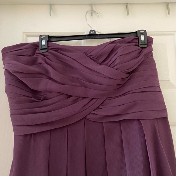 David’s bridal plum colored bridesmaid dress 24 - Picture 3 of 7